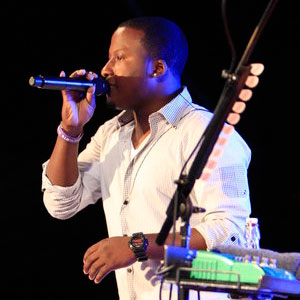 Opening Act, Jono, Performance Opening Act, Jono, Performance